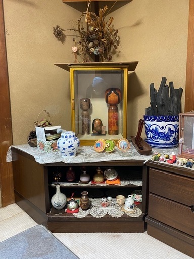 相談中　カリモク　テレビ台