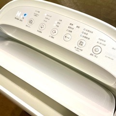 商談中【武蔵小山店】シャープ SHARP 衣類乾燥除湿機 除湿器 除湿機 乾燥機 衣類乾燥機 ハイブリッド方式 パワフルタイプ プラズマクラスター25000搭載 14～28畳（50Hz） ホワイト系 CV-PH140-W 2022年製の画像