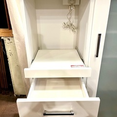 《売約済》【武蔵小山店】ニトリ カウンター レンジ台　レンジボード　レンジカウンター　カウンターボード　食器棚　白　ホワイト　キッチン　収納　キッチンボード 傷ありの画像
