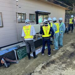 日給11,000円以上★資材移動・荷揚げ補助 ★日払い＆現金手渡し！の画像