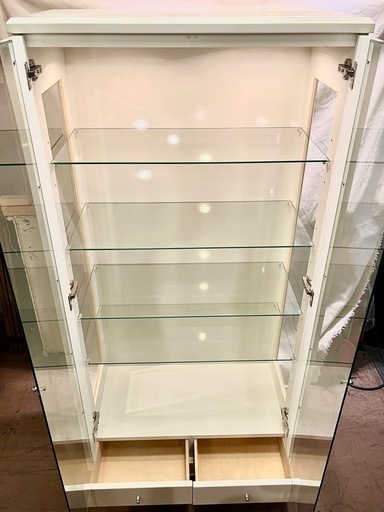 《売約済》【武蔵小山店】大塚家具　キュリオケース　ガラスケース　ガラスショーケース　ショーケース　コレクションケース　飾り棚　ダウンライト　照明　付き　下段収納　