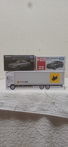 日産　スカイライン2000GT-R(ハコスカ)\u0026ボルボC40リチャ－ジ\u0026ヤマト運輸新型10トントラック(非売品)