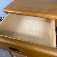 キャスター付き ナイトテーブル ベッド横収納　家具 収納家具 キャビネットの画像
