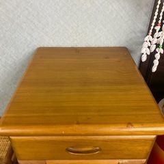 キャスター付き ナイトテーブル ベッド横収納　家具 収納家具 キャビネットの画像