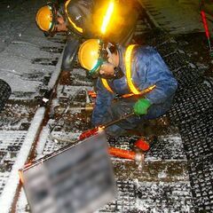 高定着率🔺勤続年数20年以上も在籍👦月給40万円可能💰線路保守・点検👷