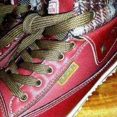 BOBSON　ボブソン　赤　靴　シューズ　おしゃれ　秋　可愛い　２３㎝の画像