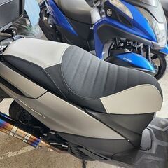 ★トリシティTRICTY125/155用オリジナルローダウンシート加工《張替&あんこ抜き》★TRIX★の画像