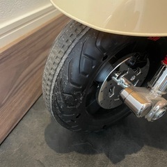 RA-VEGS ベスパ GTS SUPER こども用電動乗用玩具 コストコの画像