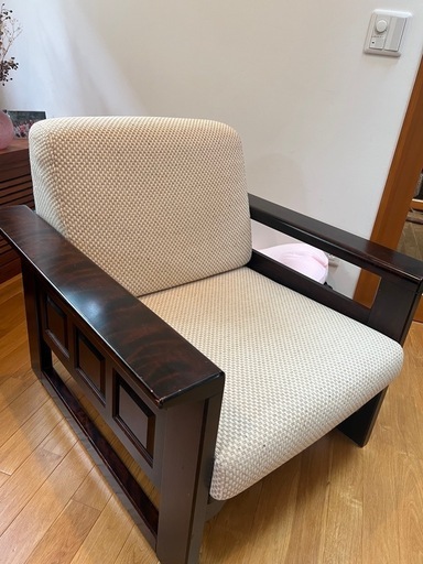 定価20万円　一人掛けソファ