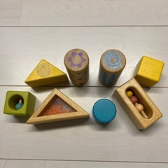 音の鳴る積み木