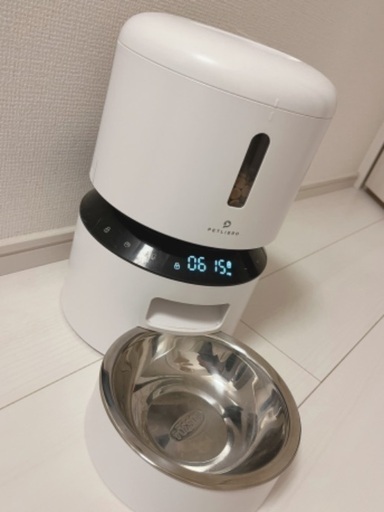 【美品】自動給餌器［犬猫/PETLIBRO/ステンレス製ボウル/水洗い可］