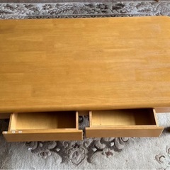 便利！引き出し収納テーブルの画像