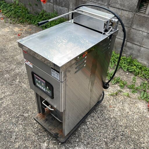 Maruzen マルゼン 電気フライヤー MEF-13C 動作確認済み Maruzen】 マルゼン 電気フライヤー 三相200V 油量13L MEF-13C 業務用