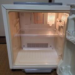 小型冷蔵庫の画像
