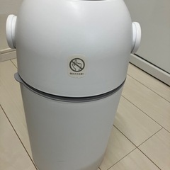 ピジョン　ステール　オムツゴミ箱の画像
