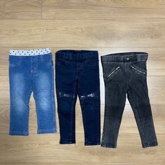 （取引中）女児ボトムス　ジーンズ他　90サイズの画像