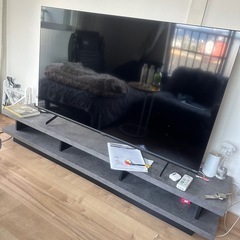 55インチOrionスマートTV+東京インテリアのテレビ台の画像