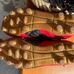 PUMAサッカースパイク の画像