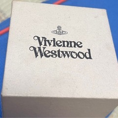 Vivienne Westwood Suzon Stud Single Earringの画像