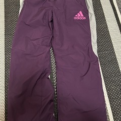 adidasジャージズボン