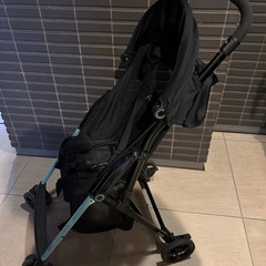 ベビーカー　コンビ　combi F2  カーマインレッド　超軽量...