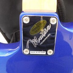 mavis エレキギター 中古　ケース付きの画像