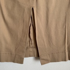 ◯【INGNI】ベージュ タイトスカート ひざ丈 Mの画像