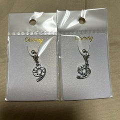 新品‼️きらきらチャーム、背番号9柳田選手‼️