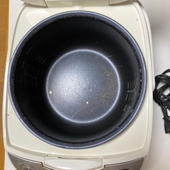 訳あり炊飯器の画像