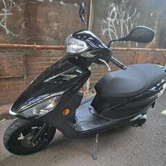ヤマハ　アクシスZ　125　Uber Eatsや出前館等に。実働車両　大阪の画像