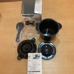 電子レンジ専用炊飯器の画像