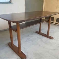 ダイニングテーブル　センターテーブル　ニトリ