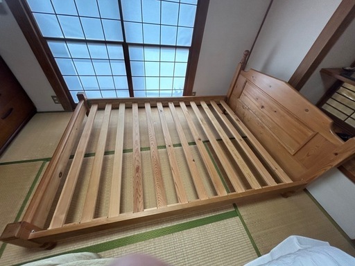 お値下げ不可・ペニーワイズ　ダブルベッド