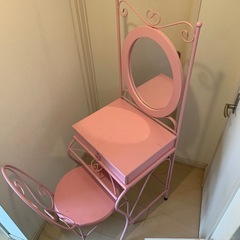 ドレッサー　