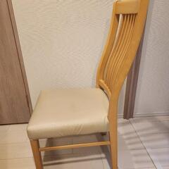 ニトリのダイニングチェアINTAIL2