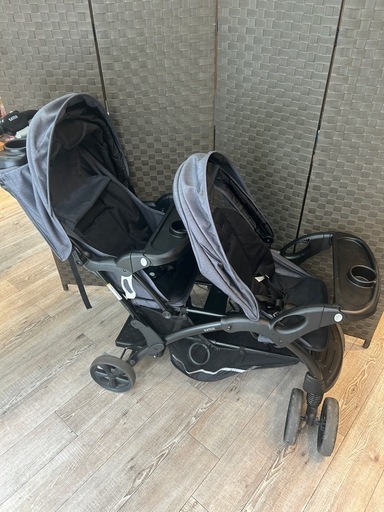 引取限定、鶴見区矢向】KATOJI 2人乗り ベビーカー 二人でゴーDX