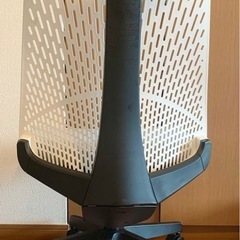 【受け渡し予定者決定済】パソコンチェアの画像