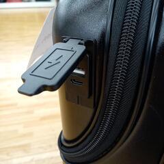 ★ジモティ割あり★ キャリーケース　USBケーブル付き　ブラック　YJ3965の画像