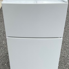 【RKGRE-386】特価！maxzen/87L 2ドア冷凍冷蔵庫/JR087ML01WH/中古品/2020年製/当社より近隣無料配達！