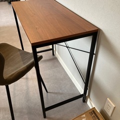 アイアン　木彫テーブルの画像