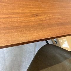 アイアン　木彫テーブルの画像