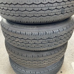 ②ハイエース夏タイヤ ブリヂストン195/80R15 107/1...