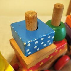 汽車のつみき 木のつみき 木のおもちゃの画像