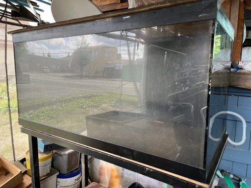 アクリル水槽、120x60x 60水槽、大型水槽、アジアアロワナ水槽