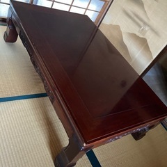 アンティークローテーブルの画像