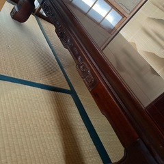 アンティークローテーブルの画像