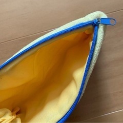 ミニオン ペンケース 小物入れ メイクポーチの画像