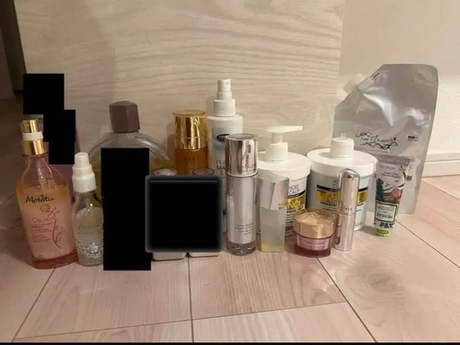 14万相当75%offスキンケアまとめ売り