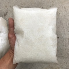 ペレット　詰め物の画像