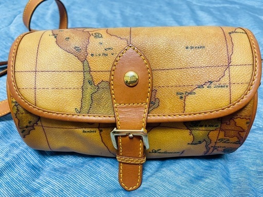 ALVIERO MARTINI 地図柄ショルダーバッグ